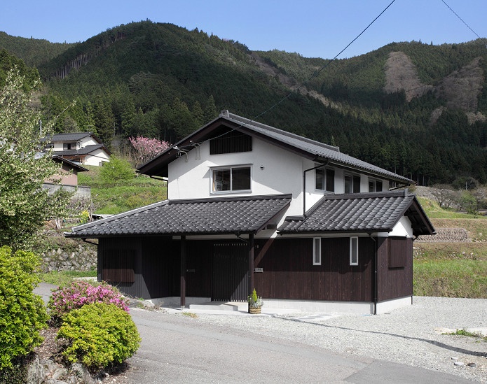 東上田の家